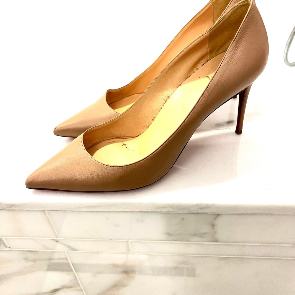 christian louboutin kate 85 mms in nude